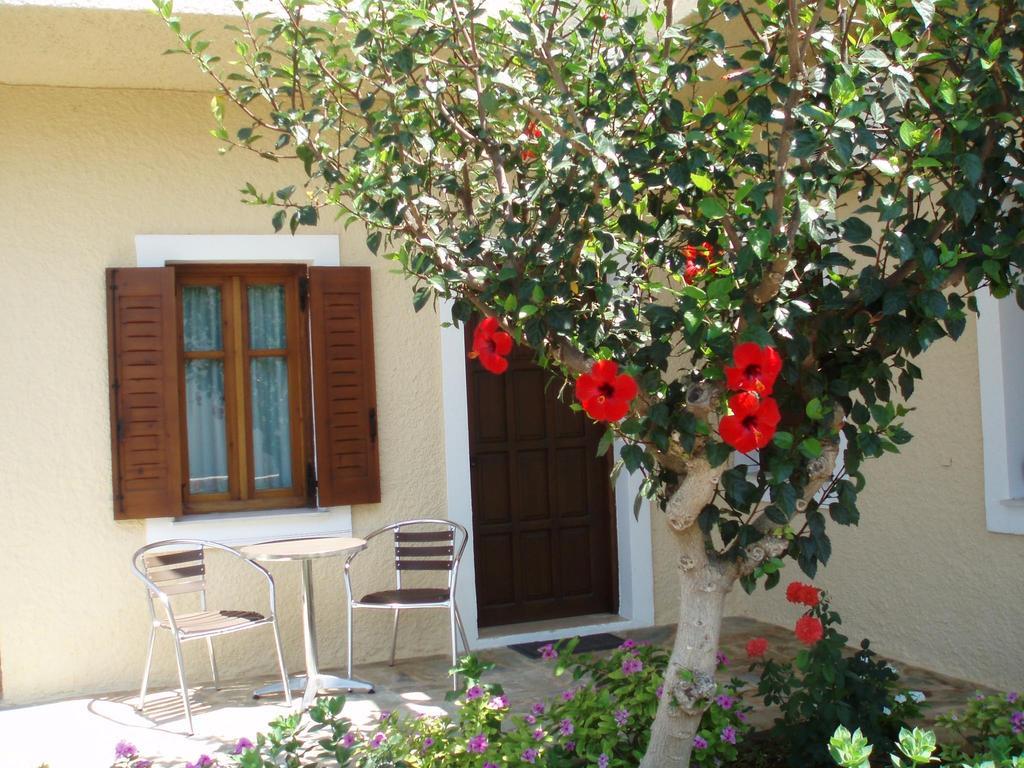 Appartement Perigiali à Makrýgialos Chambre photo
